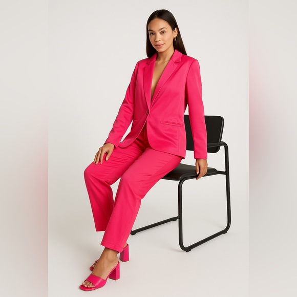 JustFab Pants - Never worn JustFab‎ Vibrant Pink Pantsuit